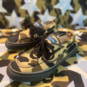 2011 Bape x Sperry top sider